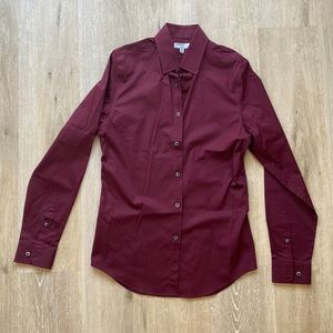 Burgundy fitted button down mens shirt